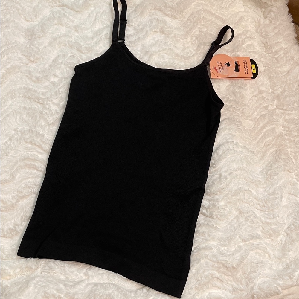 NWT Shapermint Black Essentials Scoop Neck Cami - Picture 3 of 12